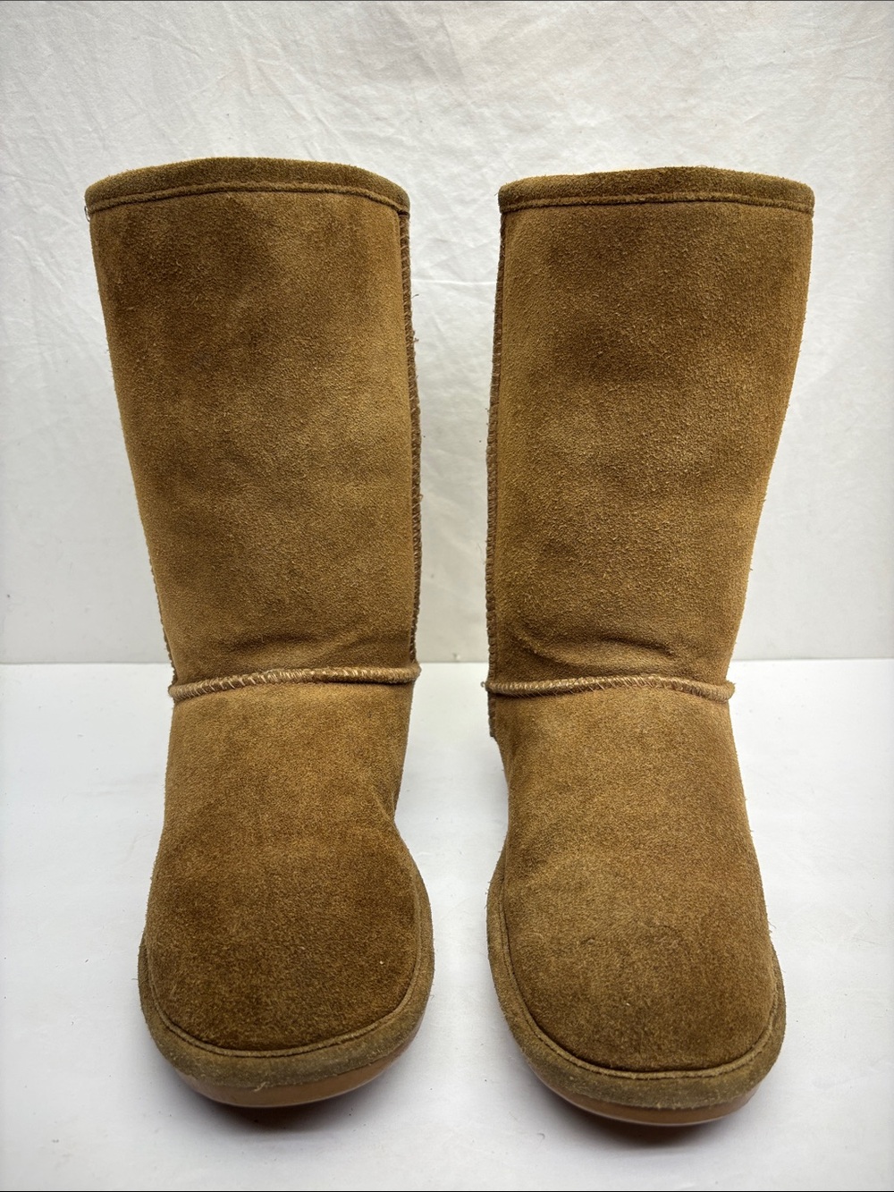 BearPaw Classic Tall Suede Winter Boots - Chestnut Brown, SZ 8, box 82